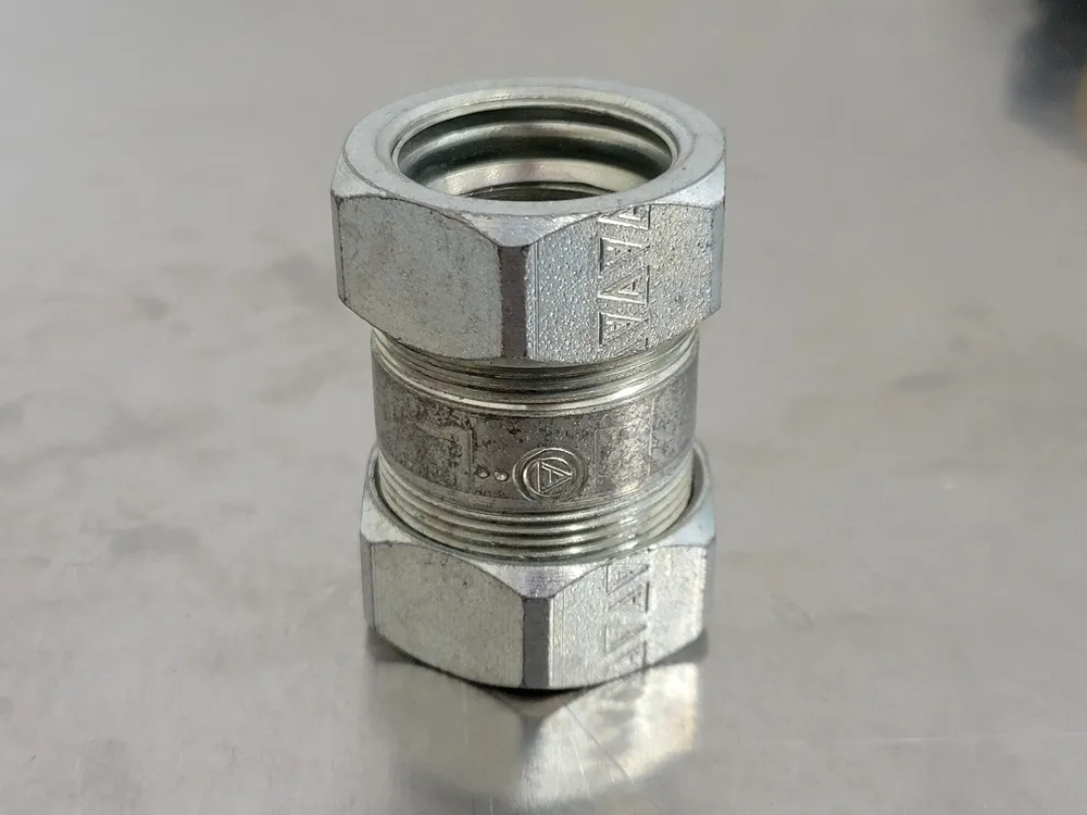 1-Inch EMT Compression Connector (Box of 5 pcs)