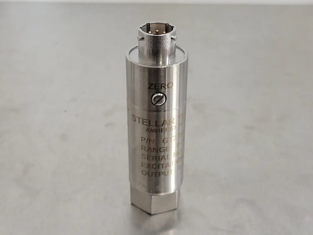 2000 PSIG Miniature Pressure Transmitter GT2700-2000G-106