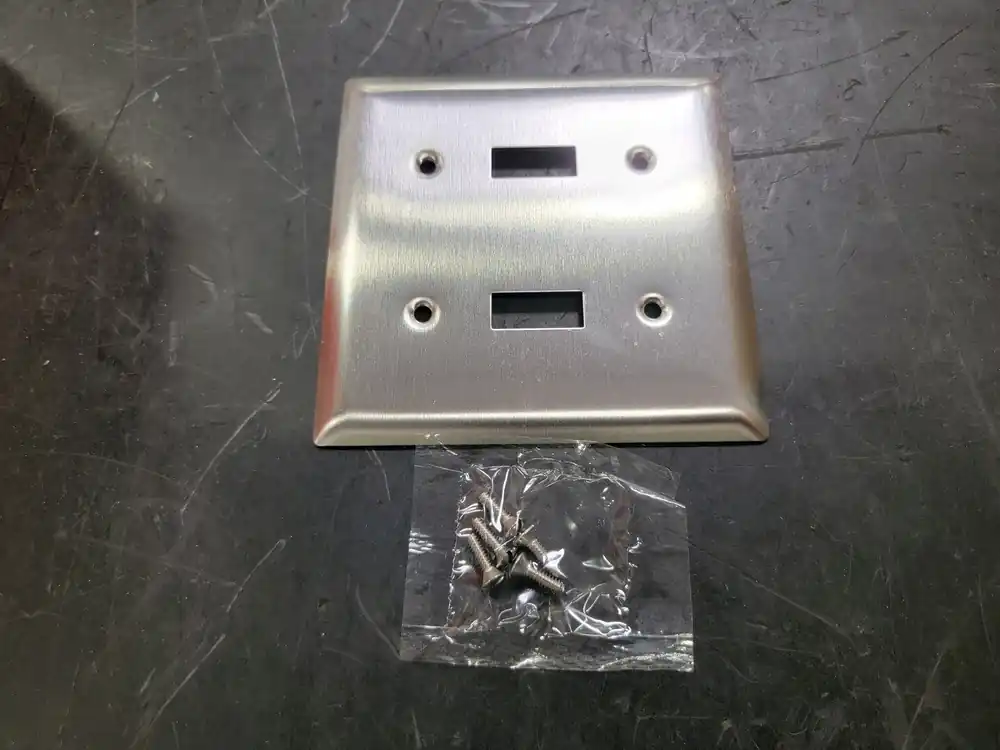 2-Gang Metal Wall Plate Smooth 302SS (Box of 20 pcs)