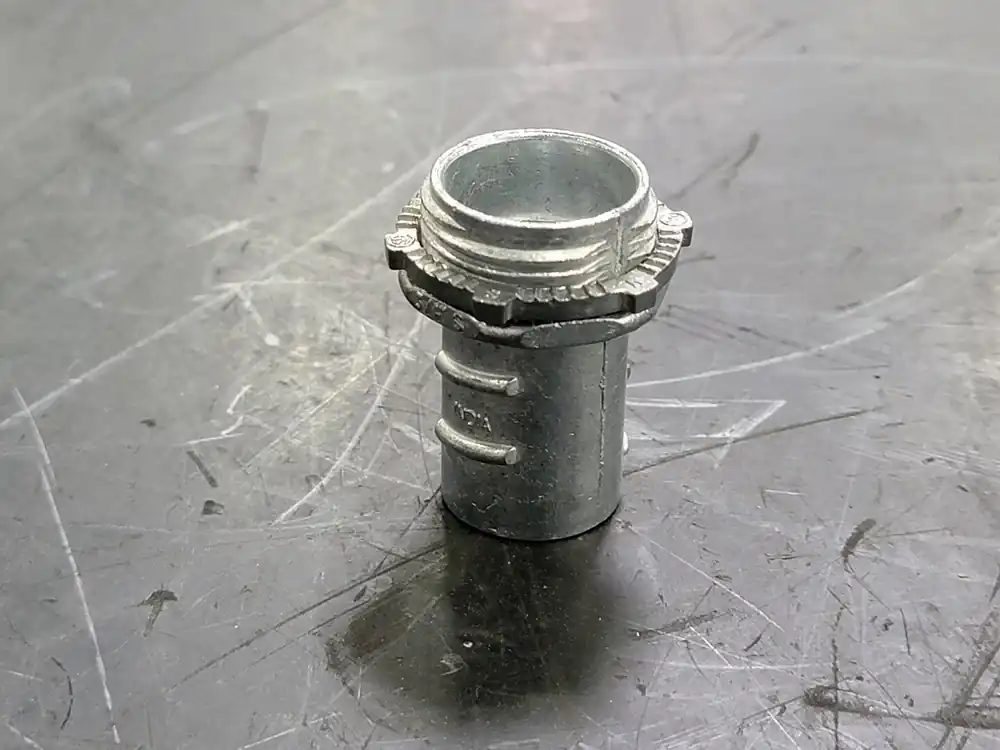 3/4" Screw In Connector 772DC (Box of 16)