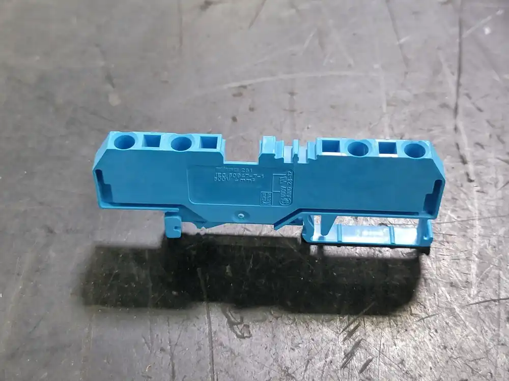 4-Conductor Ground Terminal Block Blue 281-684, 28-12 AWG (Box of 44)