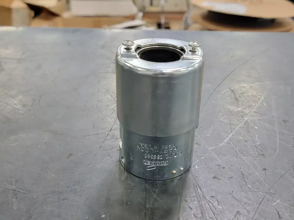 50A 125/250V Hart-Lock Plug CS6365