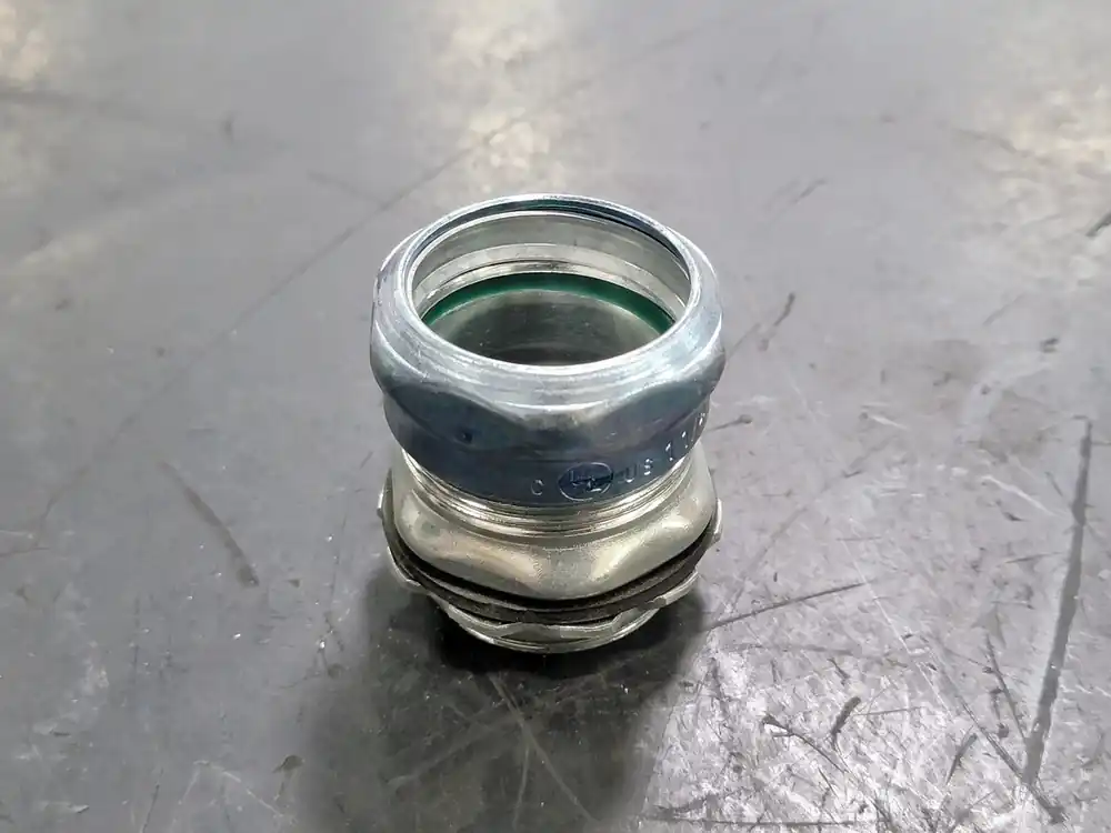 1-1/4" Compression Connector