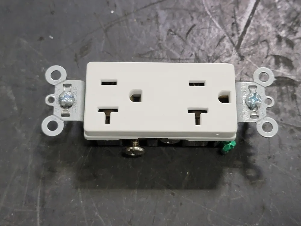 20A, 125V Duplex Receptacle 26342-W (Box of 18)