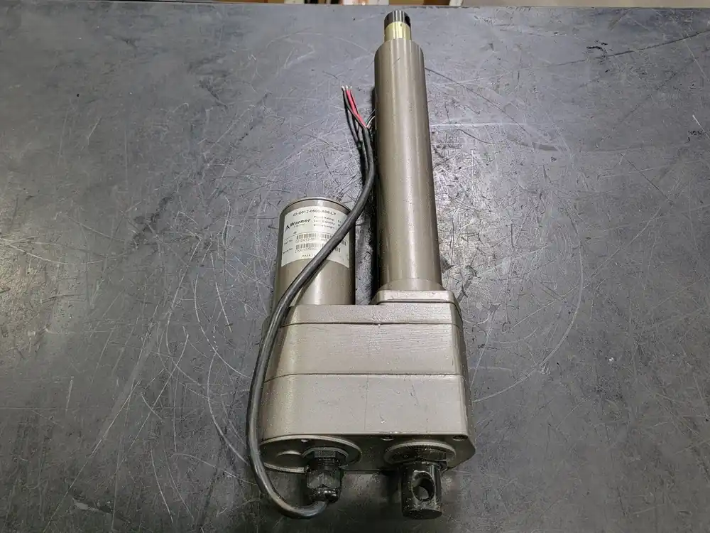8", 12 VDC, 500lbs Linear Actuator 02-D012-0500-A08-LP