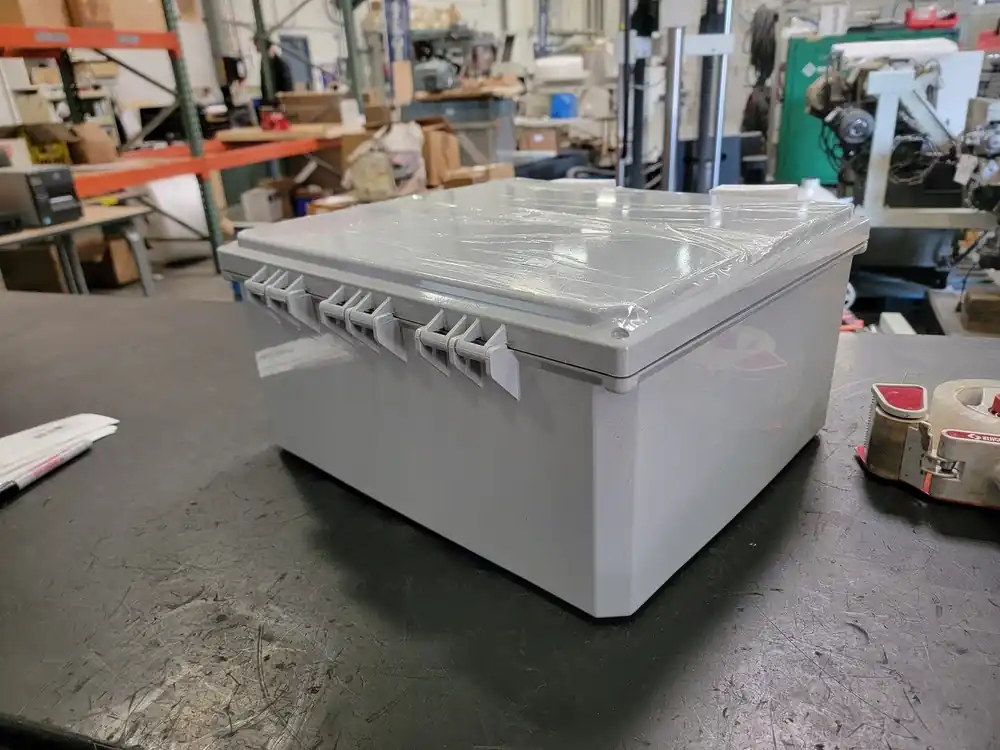 BW-SL16147 Polycarbonate Electrical Enclosure 16"x14"x7"