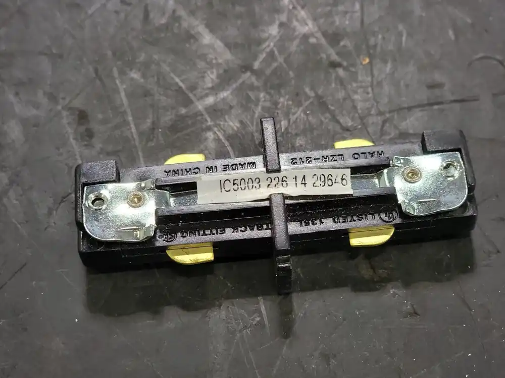 Lazer Track Lighing Mini Connector LZR212MB