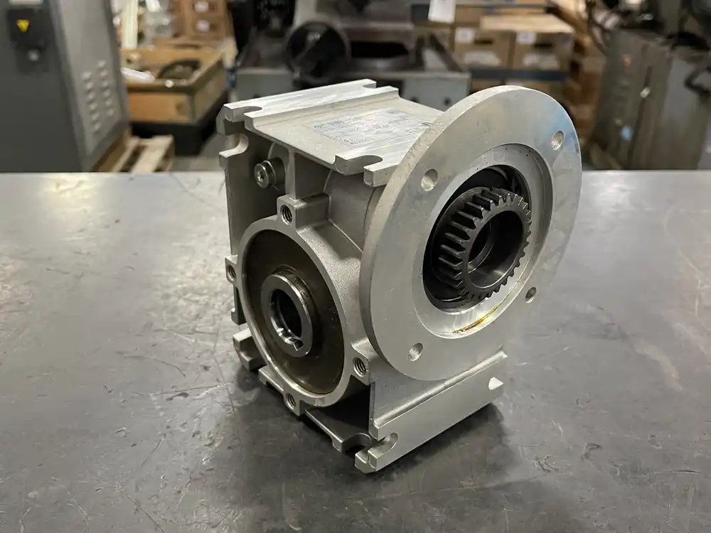 200 1 Ratio Worm Gear Reducer 1SIS50/H10V