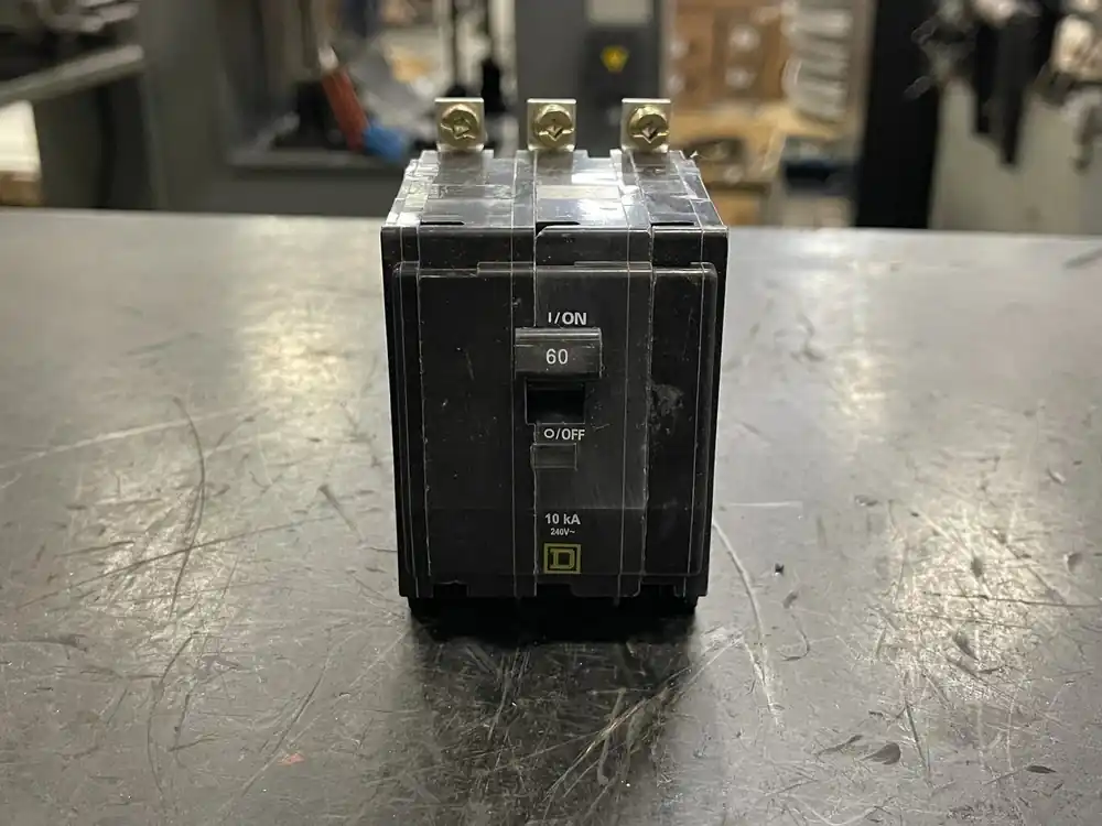 60 Amp, 3 Pole, 240 volts Circuit Breaker QO360