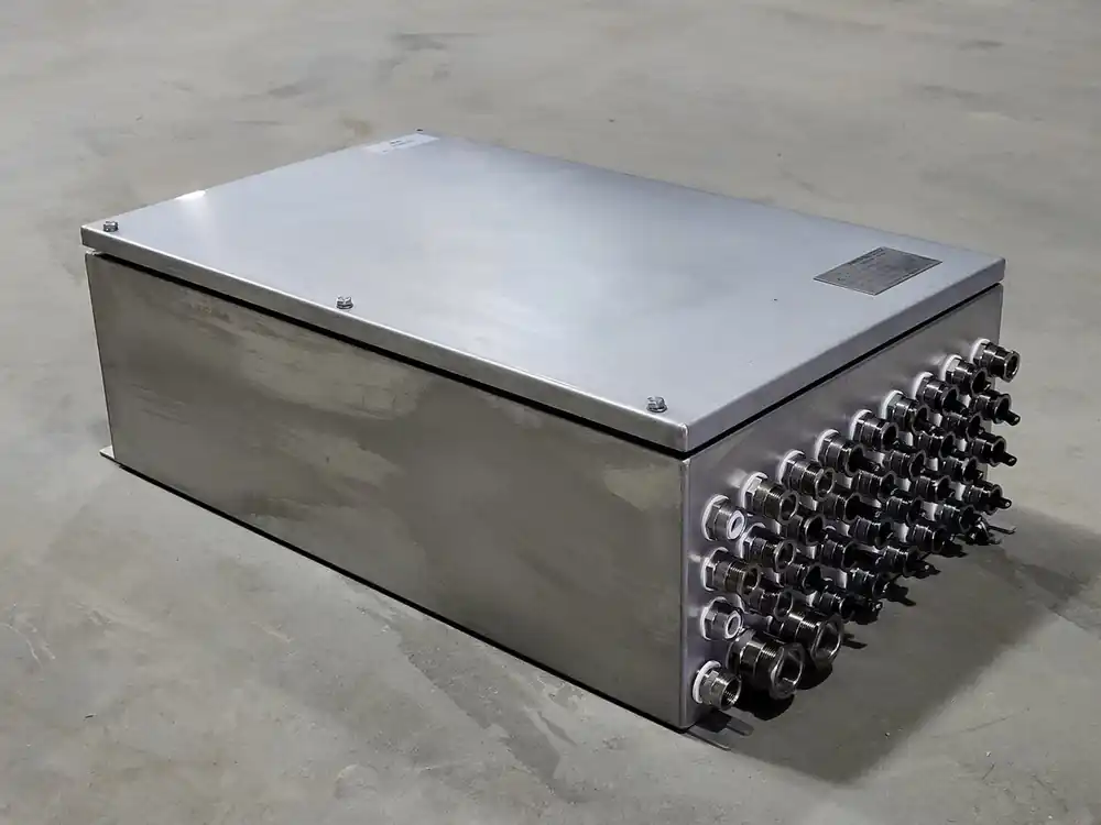 Stainless Steel Enclosure Type TNCN 386121 w/ Cable Gland & Terminal Block