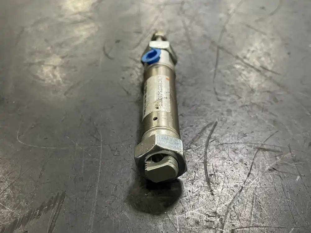 Pneumatic Cylinder 1.25" Bore x 3.93" Stroke CDG1LN32-50+100-XC10