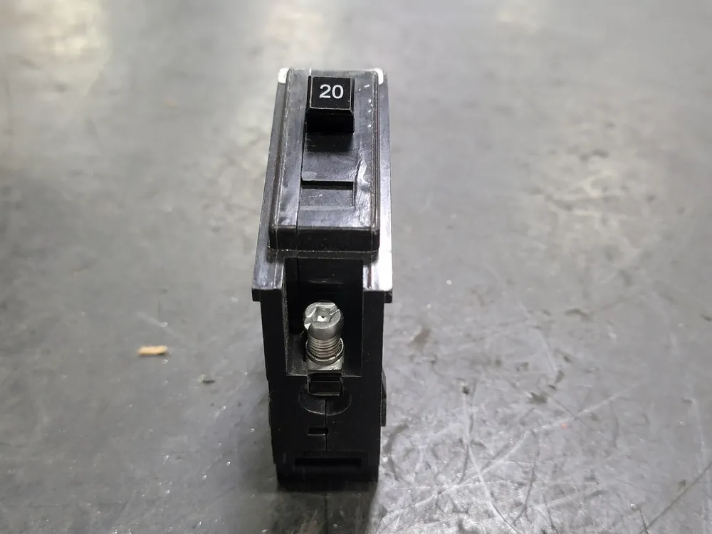 20 Amp, 1 Pole, 240 volts Circuit Breaker BA120