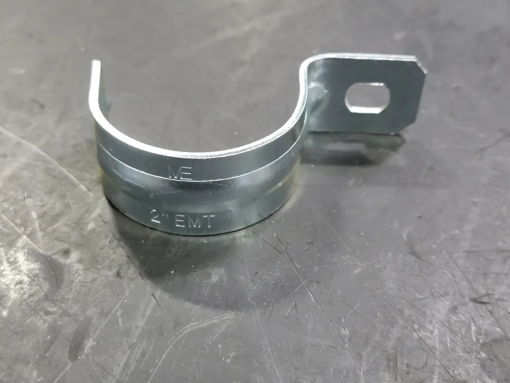 2" One Hole Conduit Strap Snap on Type 516 (Box of 46)
