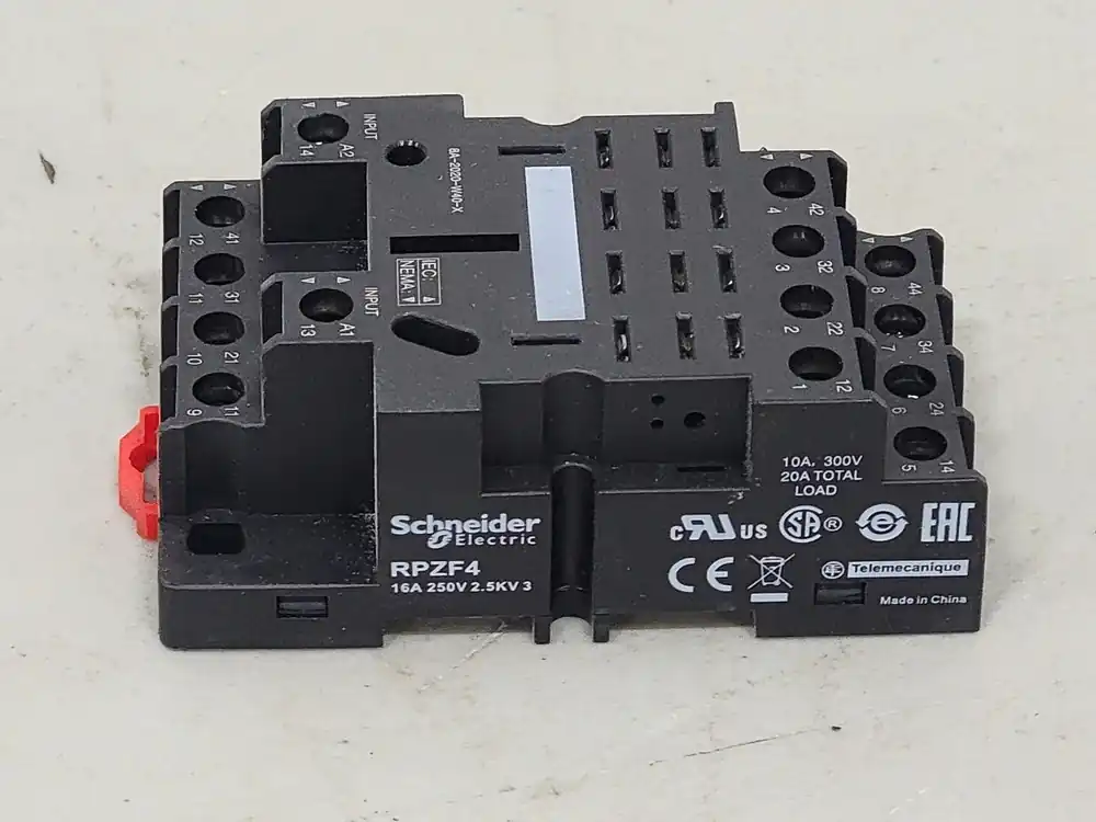 14-Pin Relay Socket RPZF4 (Box of 4)