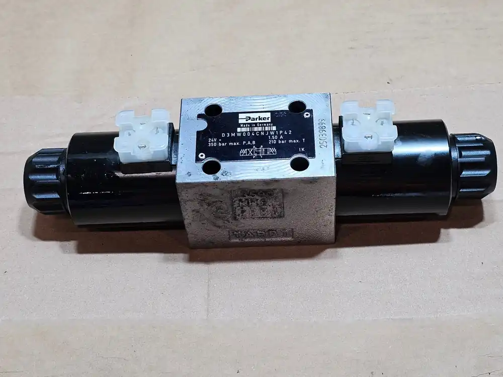Solenoid Valve D3MW004CNJW1P42