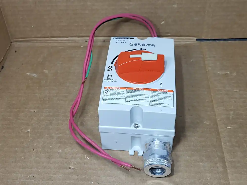 30 Amp, 600 Volt, 3 ph Eclosed Manual Motor Controller MD3304X