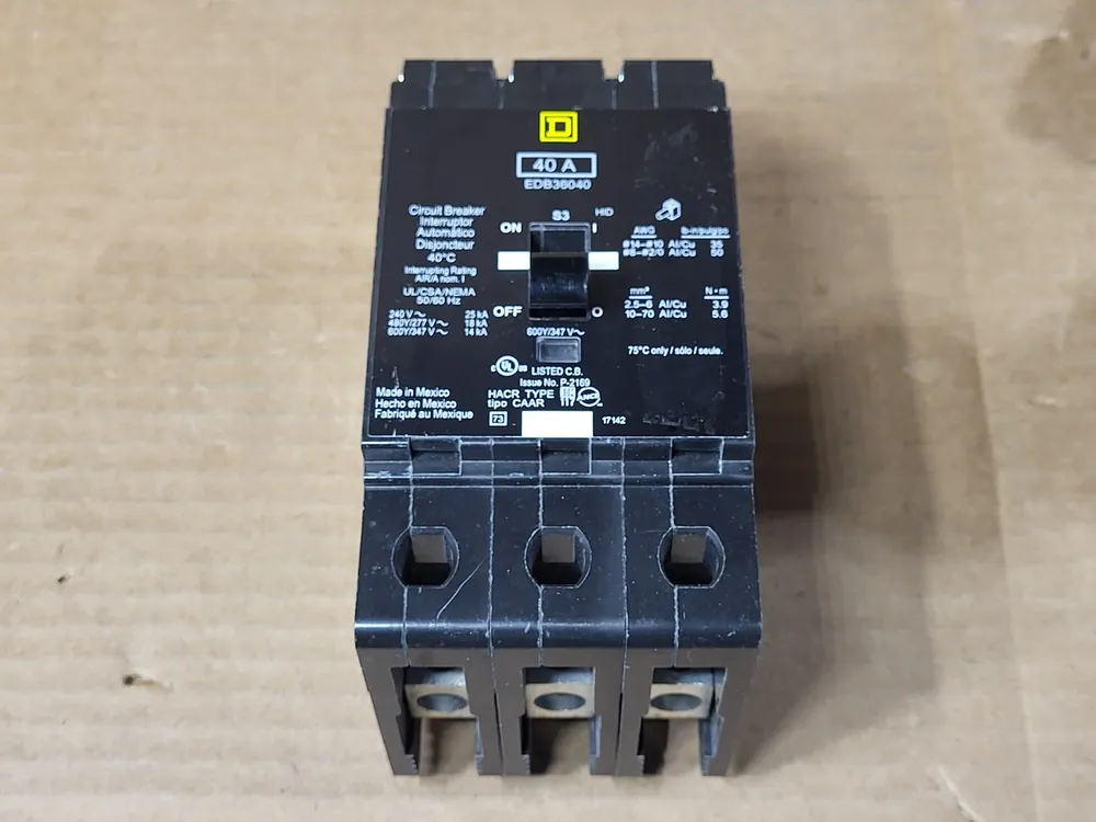 40 Amp, 3 Pole, 600 Volt Circuit Breaker EDB36040
