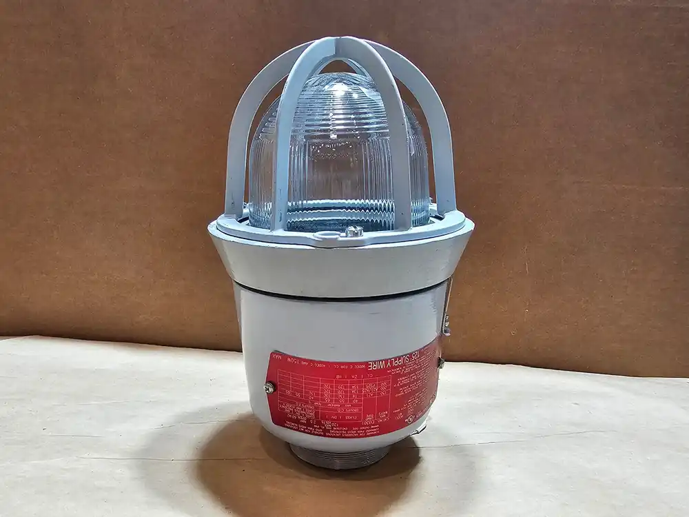 Explosion Proof Incandescent Lighting Fixture EVI301