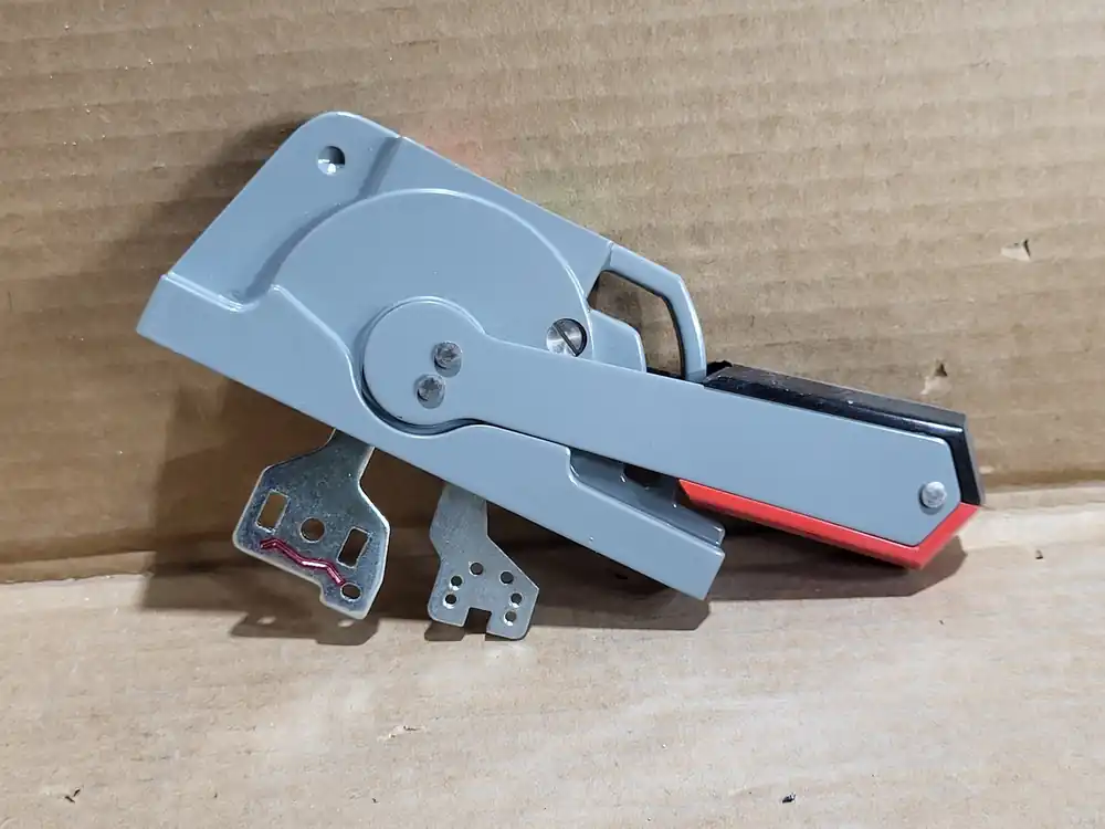 Metal Disconnect Handle (small) 1494F-M1