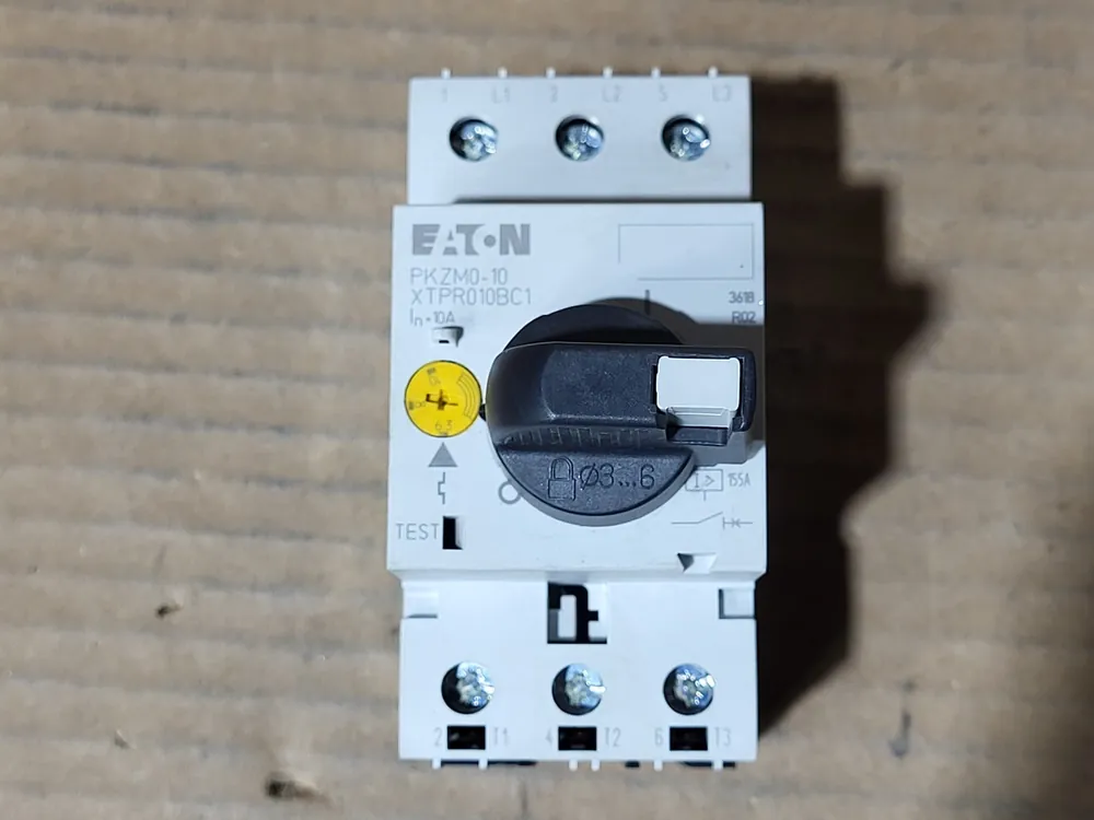 10 Amp Motor Protective Circuit Breaker PKZM0-10/AK, XTPR010BC1