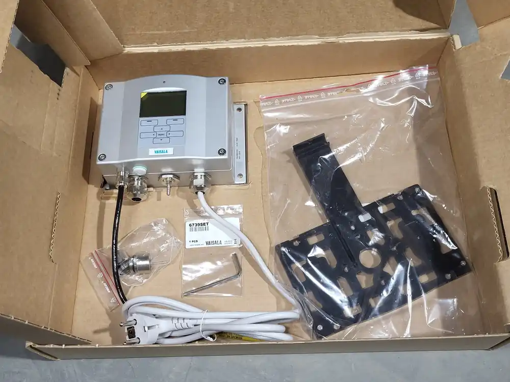 Pressure, Humidity and Temperature Transmitter PTU301