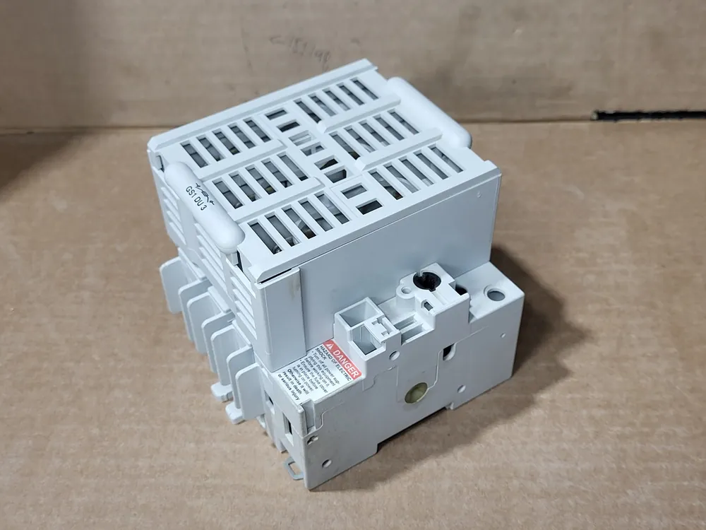 30 Amp, 600 Volt Fusible Disconnect Switch GS1DU3