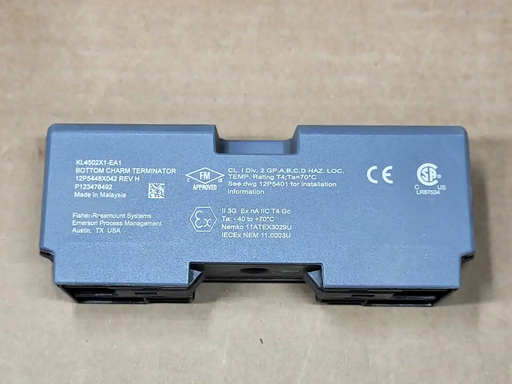 Bottom CHARM Baseplate Terminator KL4502X1-EA1