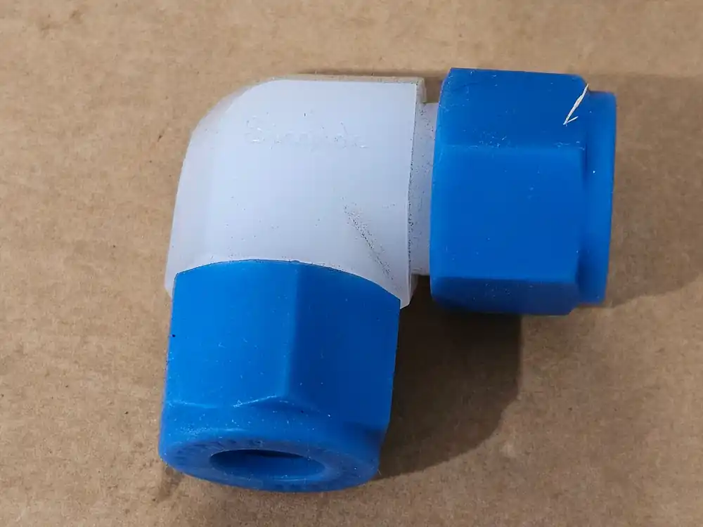 1/2" Union Elbow PFA-820-9