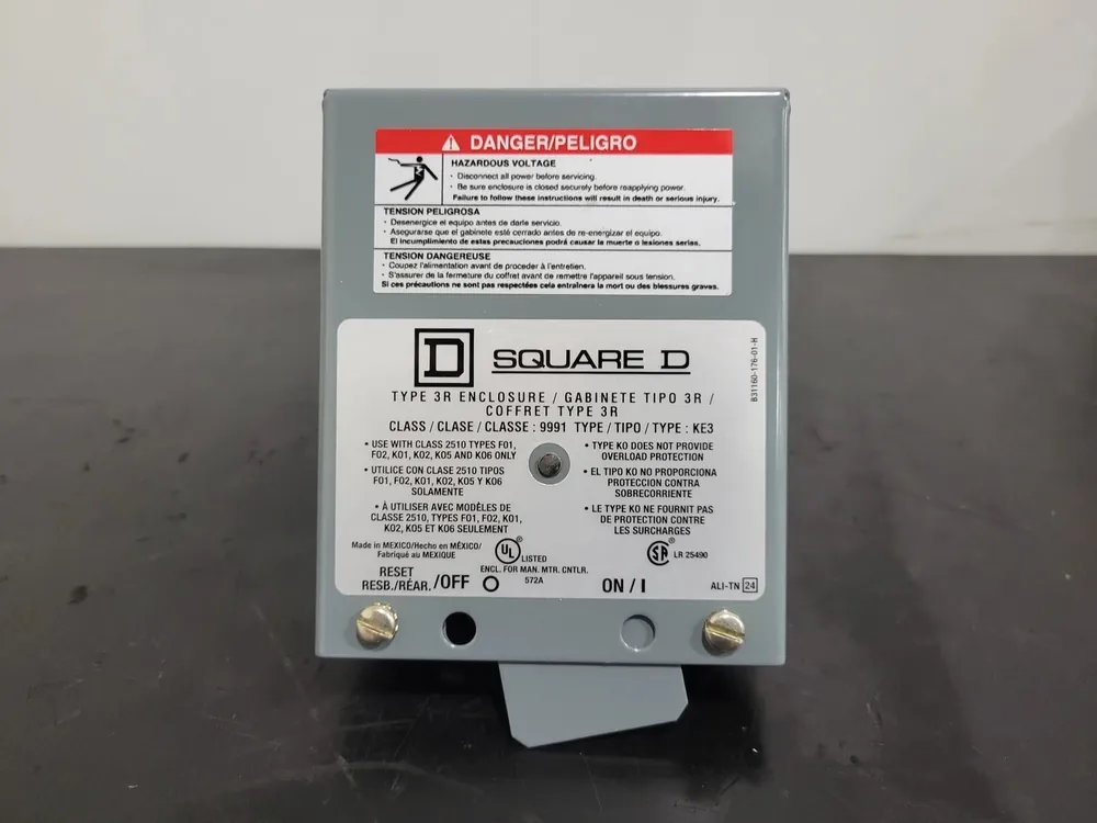 Manual Switch Enclosure Type 3R Class 9991 Type KE3 No. 9991KE3