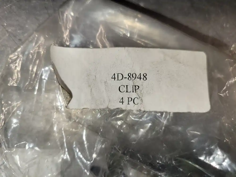 Clip 4D-8948