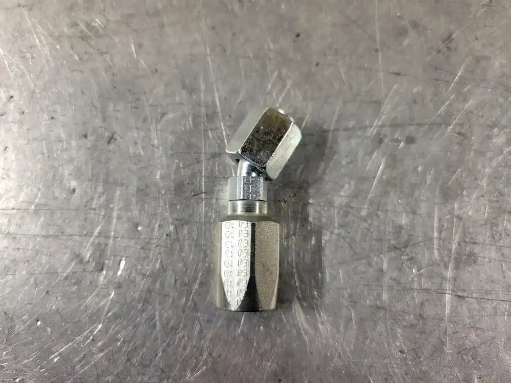 45 Deg. Reusable-Coupling FPT 9X-3854