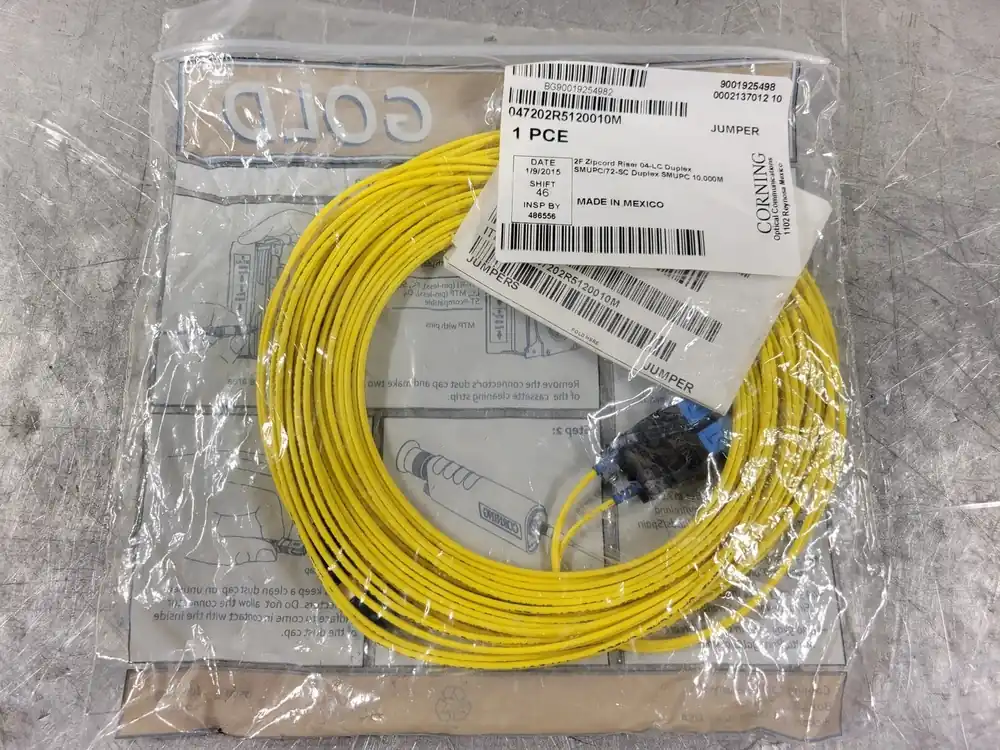 10 m LC-LC OS2 Fiber Optic Patch Cable