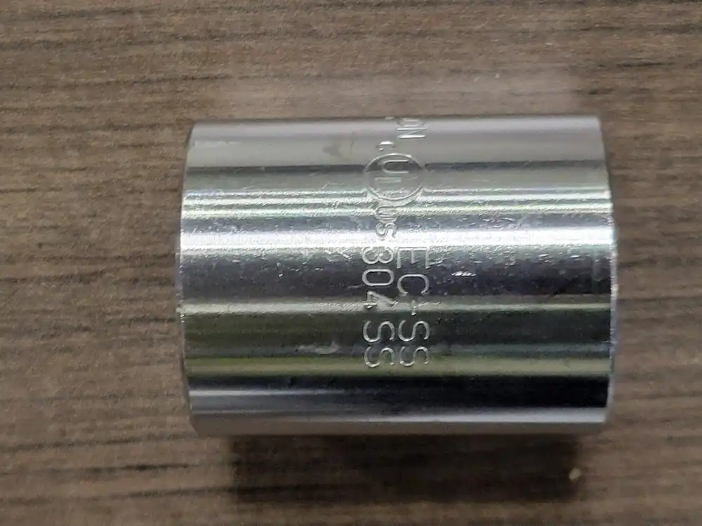 1" 304 Stainless Steel Conduit Coupling EC-SS, CPL100-304SS (Bag of 8)