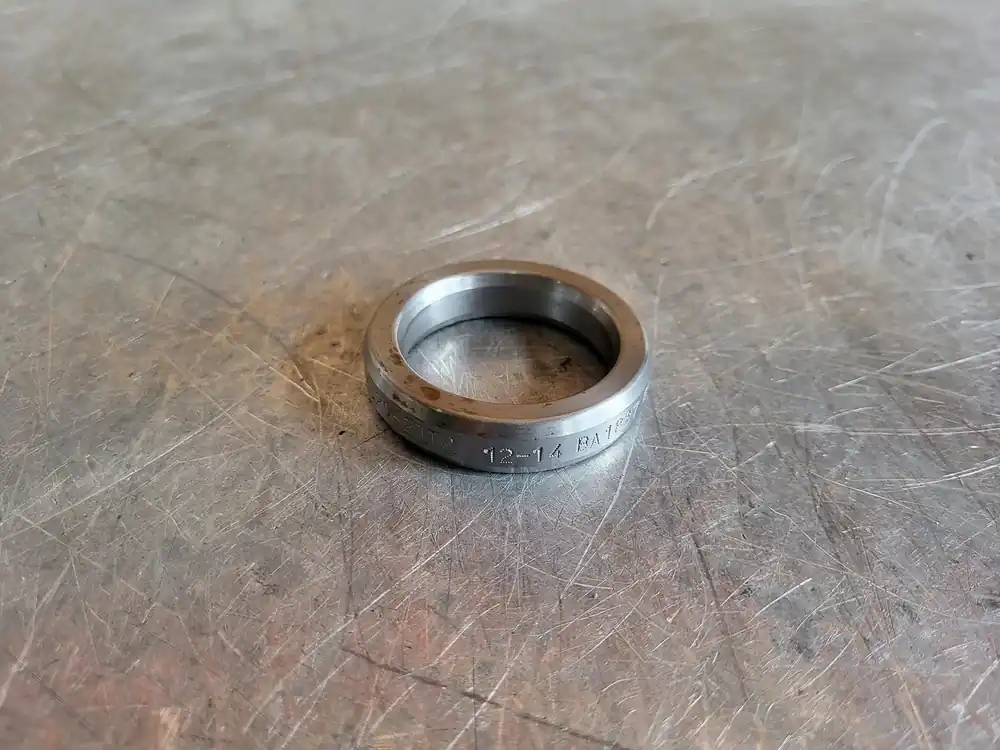 1.8" ID 2.3" OD Octagonal Ring Joint Gasket R16