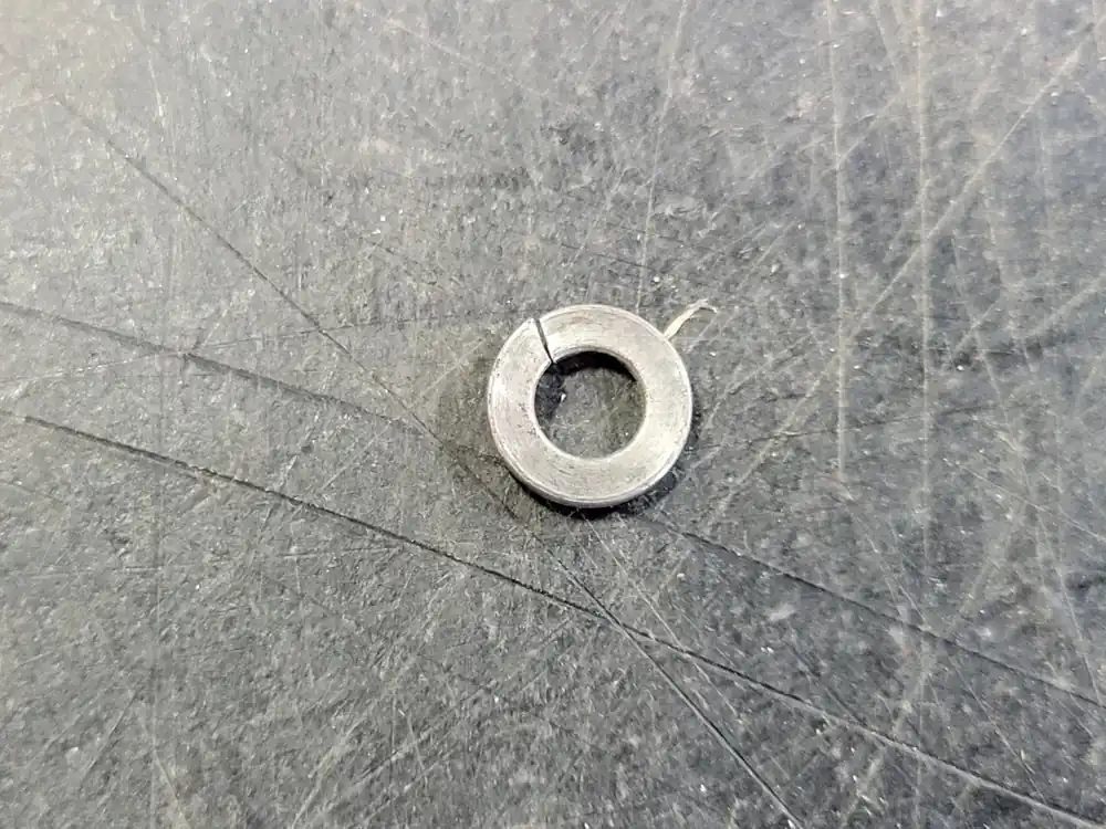 1/4" Stainless Steel Lock Washer (Bag of 350)