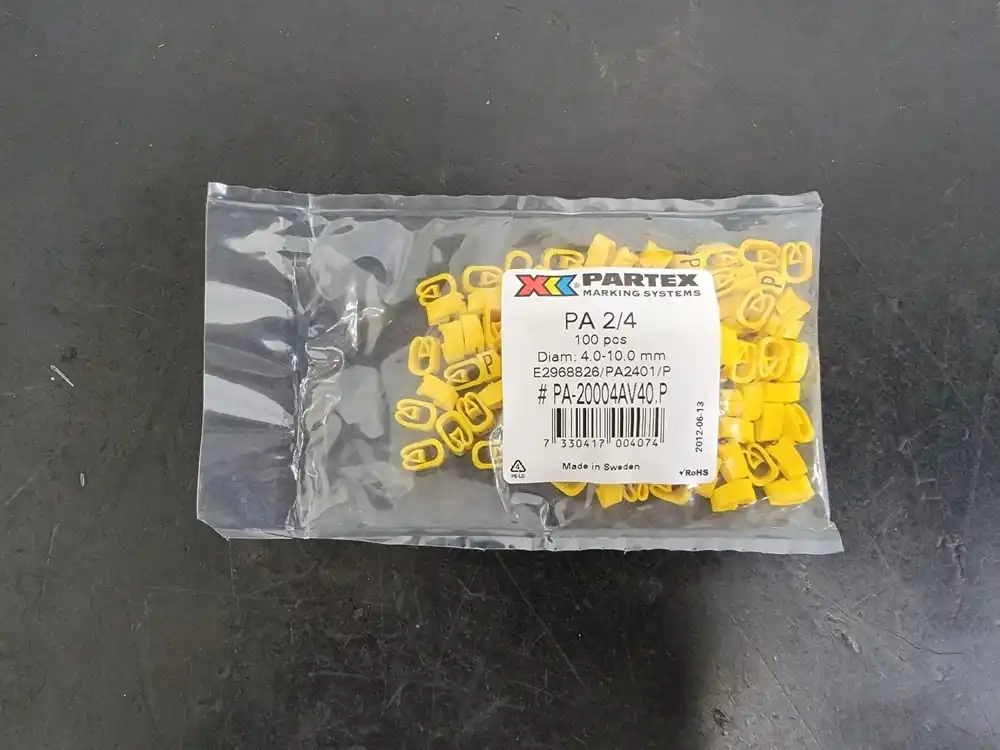 PA 2/4 Character P Cable Marker PA-20004AV40.P (100 pcs)