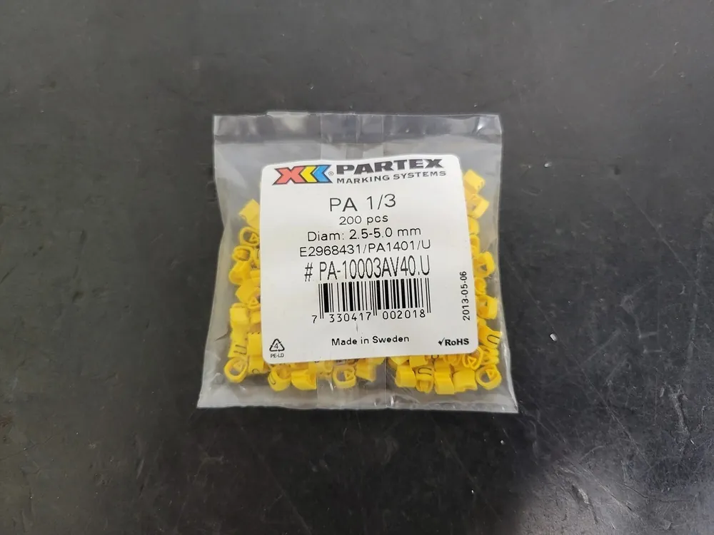 PA 1/3 Character U Cable Marker PA-10003AV40.U (200 pcs)
