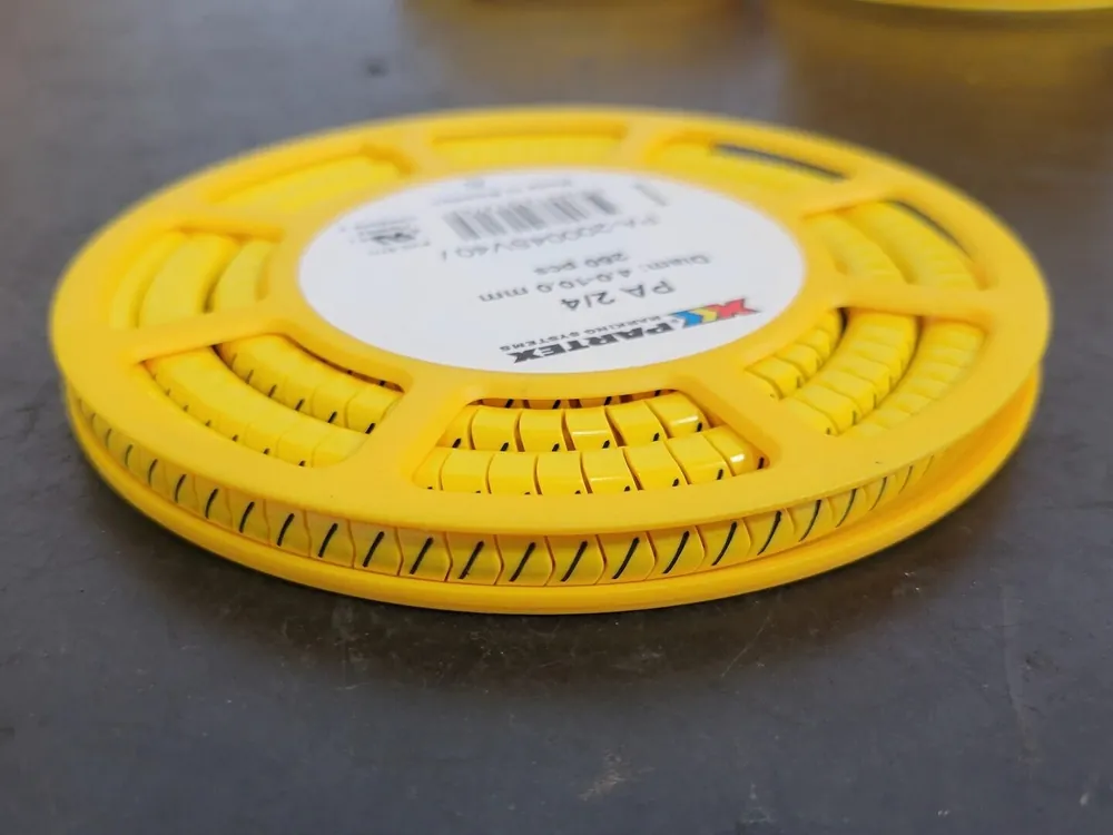 PA 2/4 Character / Cable Marker PA-20004SV40./