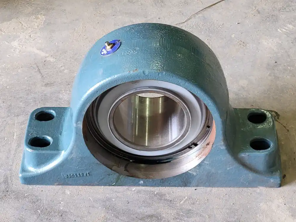 EP4B-S2-315R Pillow Block Roller Bearing, 3-15/16" Bore