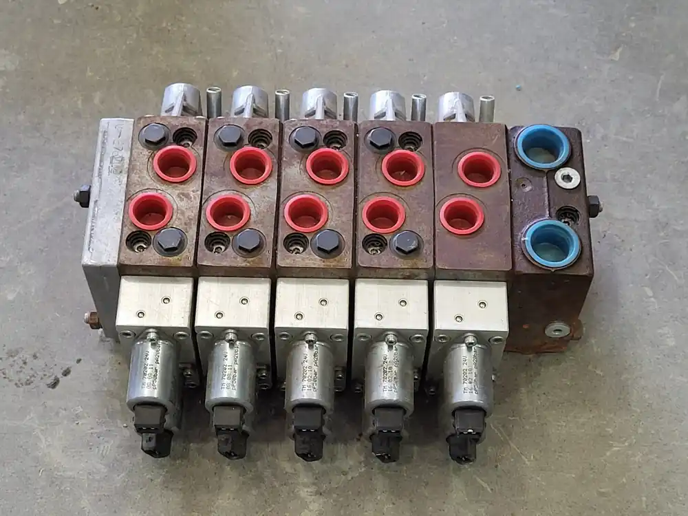 Control Valve 157EP2202 for TX Series w/ Actuator PVHC 11061227