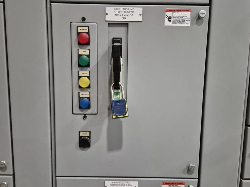1 hp 600V 3-Ph Motor Control Center Bucket 06FG
