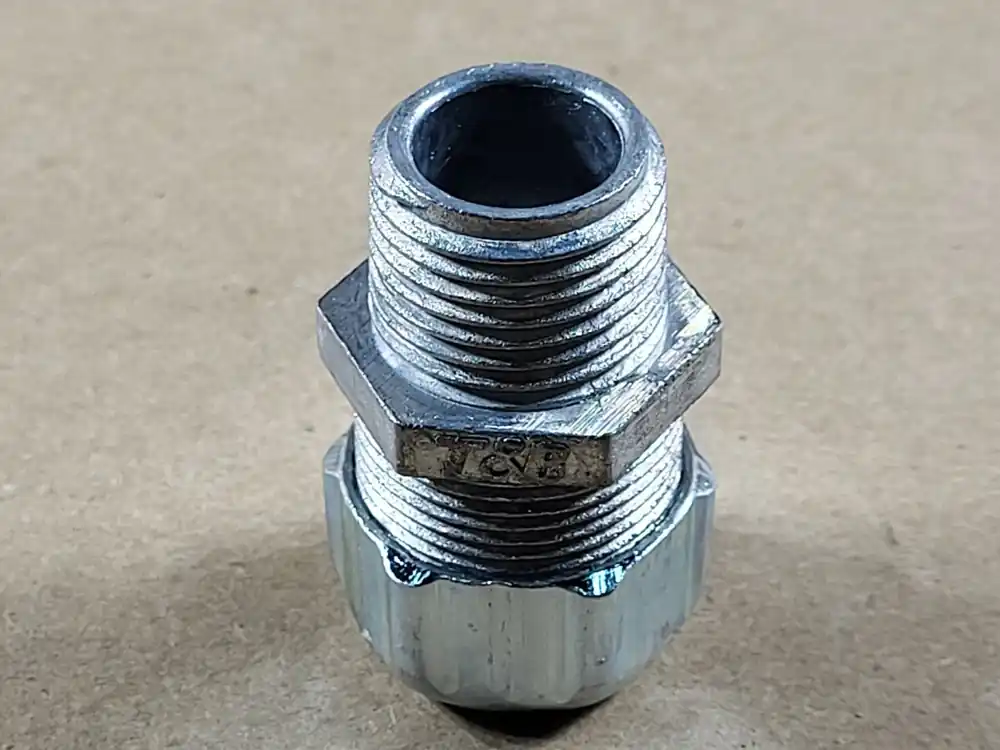 1/2" Strain Relief Cord Connector Straight 2523 (Box of 25)