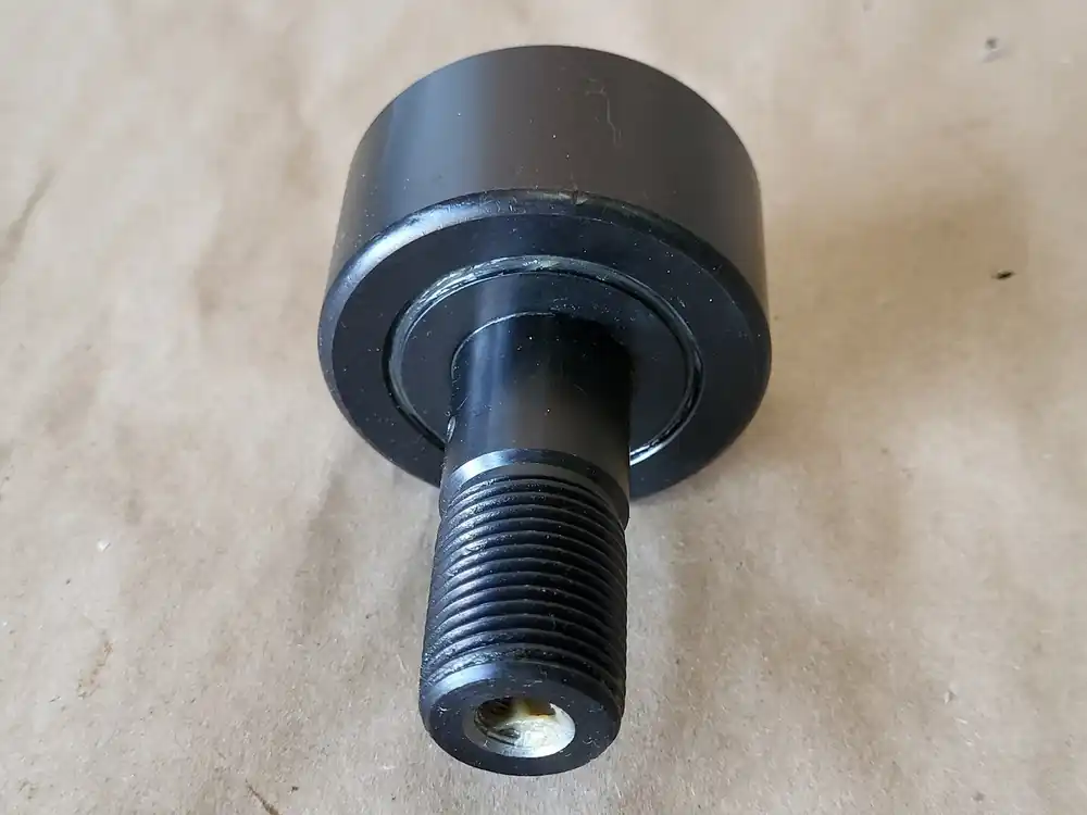 Cam Follower CF 2 1/4 SB THT