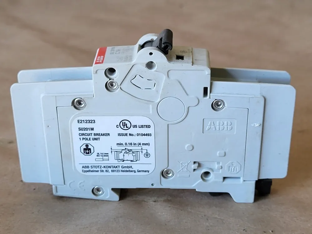 1 Amp, 1 Pole, 277 volts Circuit Breaker SU 201M C1A