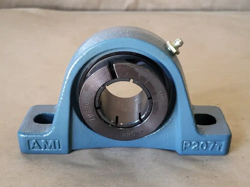 UEP207-22 Concentric Collar Locking Pillow Block Unit, 1-3/8" Bore