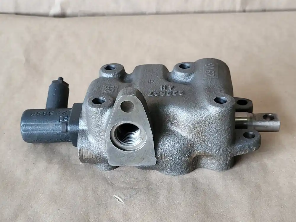 Linear Hydraulic Control Valve 222627