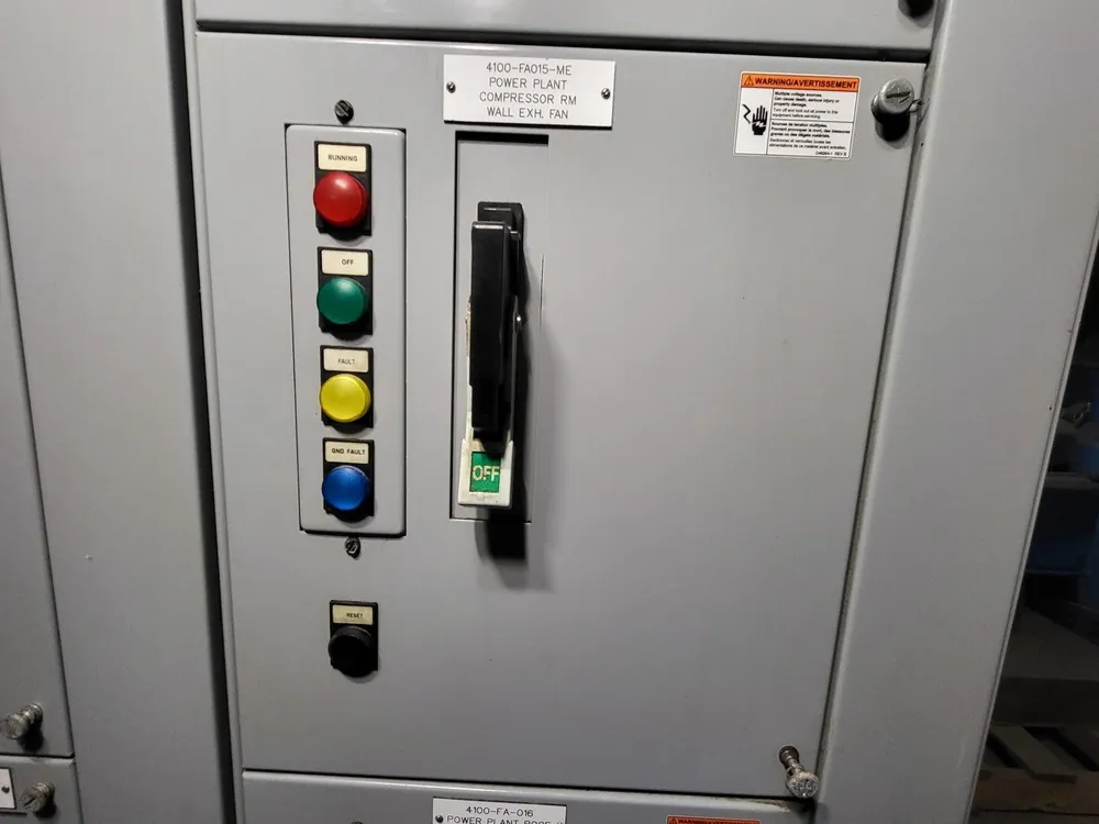 1.0 hp 600V 3-Ph Motor Control Center Bucket 04FG