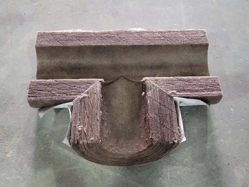 PIPE INSULATION 3"X 2" FIBERGLASS EQUAL TEE ALLEY K SSL PLU-000-00317