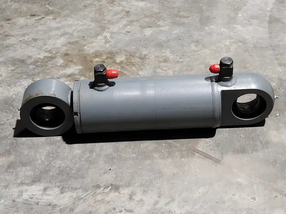 Hydraulic Cylinder 100/55 183