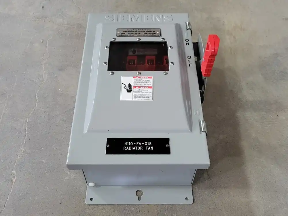 600 Volt, 60 Amp, 3 Pole Heavy Duty Safety Switch HNFC362JW
